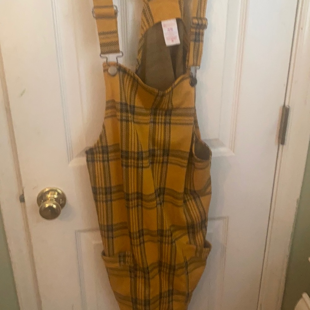 Size 15/17 jumper dress junior